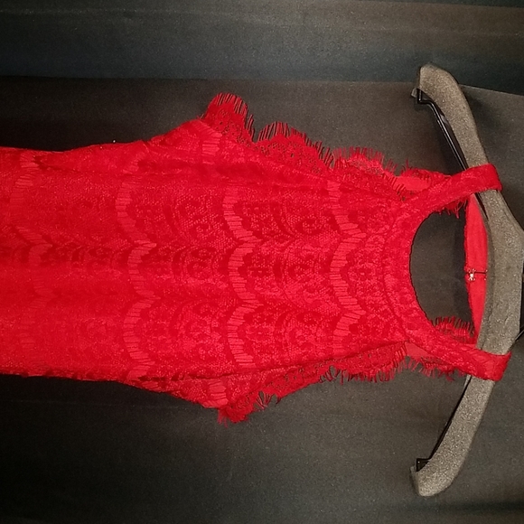 Red Dress - Picture 3 of 6